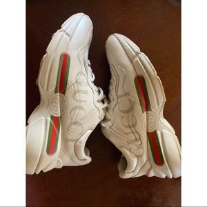 Men's Rhyton Gucci logo leather sneaker 8.5